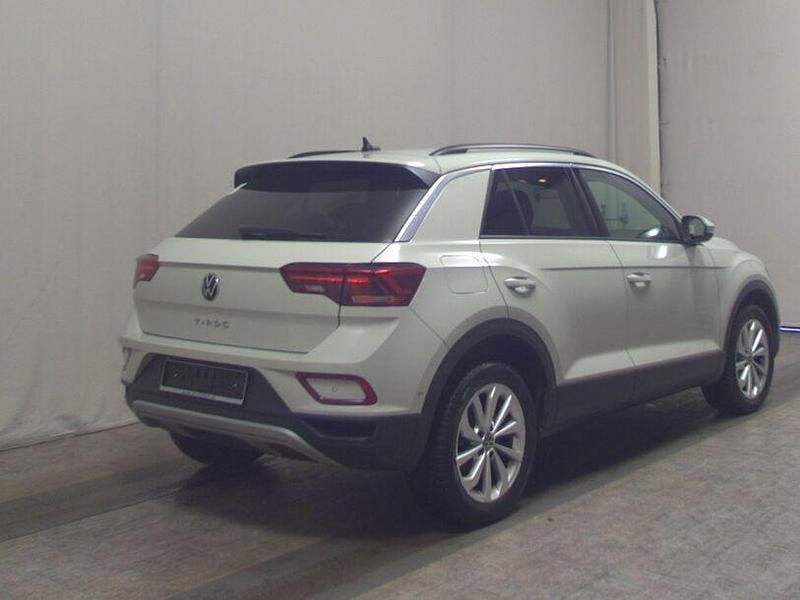 Gebraucht VW T-Roc Life 150 PS (110 kW) 2023 Grau SUV