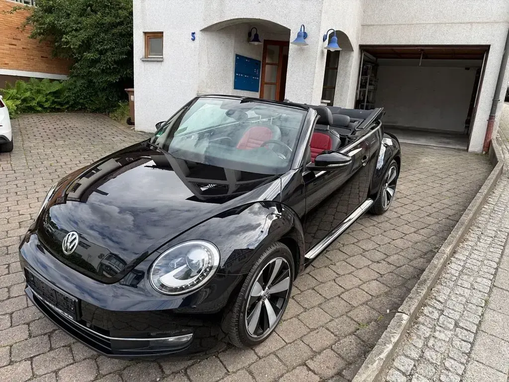 Gebraucht VW Beetle Design 150 PS (110 kW) 2015 Schwarz Kleinwagen