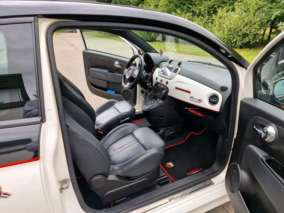 Gebraucht Abarth 500C 160 PS (117 kW) 2011 Andere farben Cabrio
