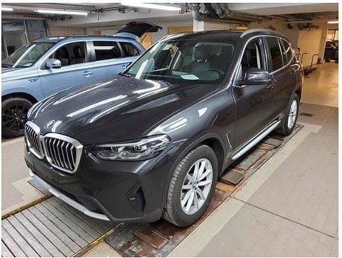 Grau Gebraucht 2022 BMW X3 Performance SUV | 36.497 € (Superpreis) - Bild 1/4