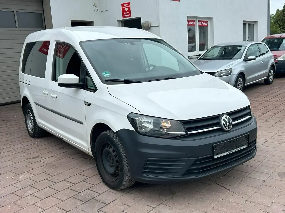 Gebraucht VW Caddy Life 75 PS (55 kW) 2019 Weiß Van / Kleinbus