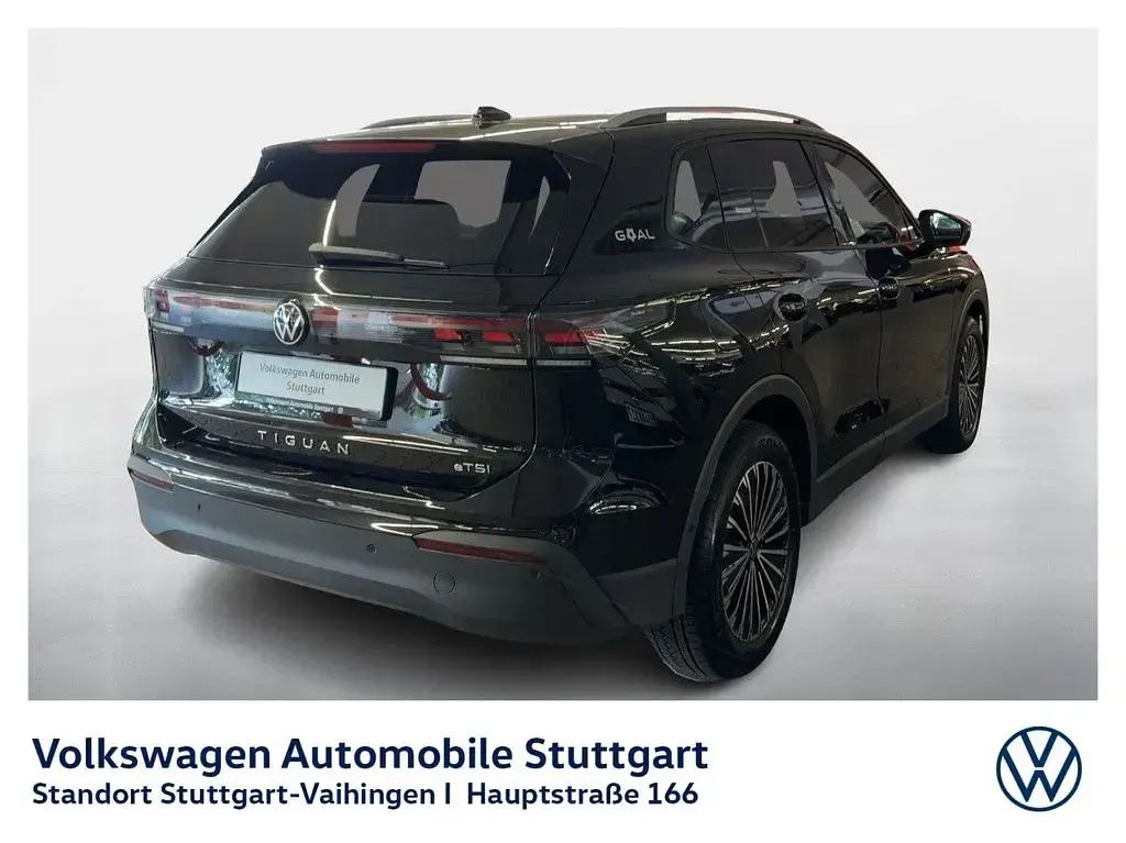 Gebraucht VW Tiguan Goal 150 PS (110 kW) 2025 Schwarz SUV