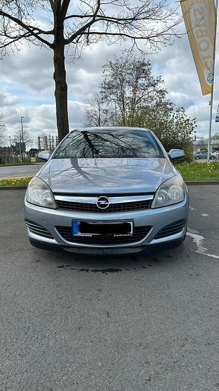 Gebraucht Opel Astra GTC 90 PS (66 kW) 2009 Grau Coupé