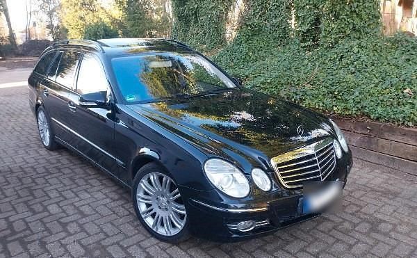 Gebraucht Mercedes E280 Avantgarde 190 PS (139 kW) 2008 Schwarz Kombi