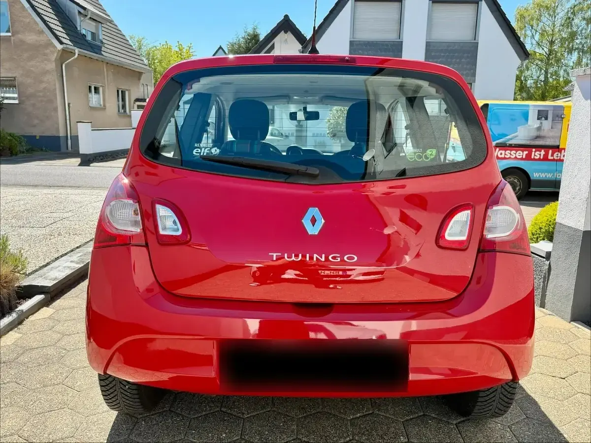 Usata Renault Twingo Expression 75 CV (55 kW) 2014 Rosso Utilitaria