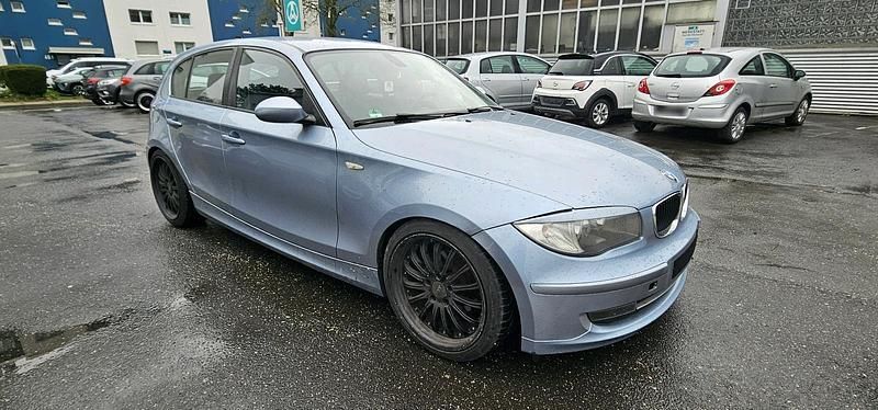 Gebraucht BMW 118 143 PS (105 kW) 2010 Blau Kleinwagen