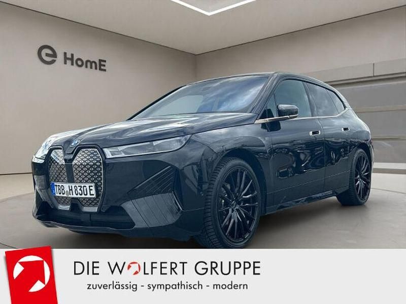 Saphirschwarz metallic Gebraucht 2023 BMW iX Executive SUV | 69.990 € (Fairer Preis) - Bild 1/4