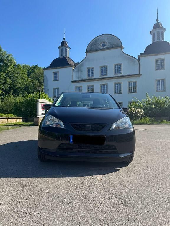 Schwarz Gebraucht 2014 Seat Mii I-Tech Kleinwagen | 5.199 € (Guter Preis) - Bild 1/4