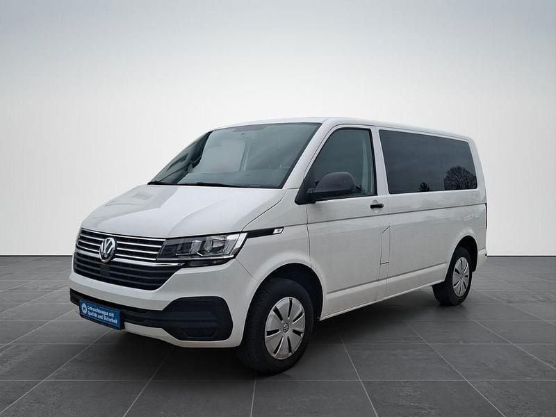 Second-hand VW Multivan 150 CP (110 kW) 2022 Alb Monovolum