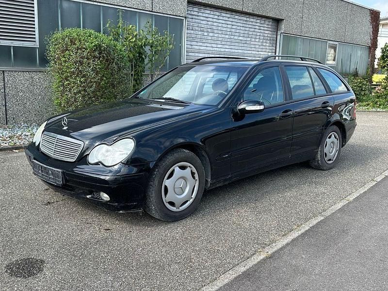 Schwarz Gebraucht 2003 Mercedes C180 Kombi | 1.250 € (Guter Preis) - Bild 1/4