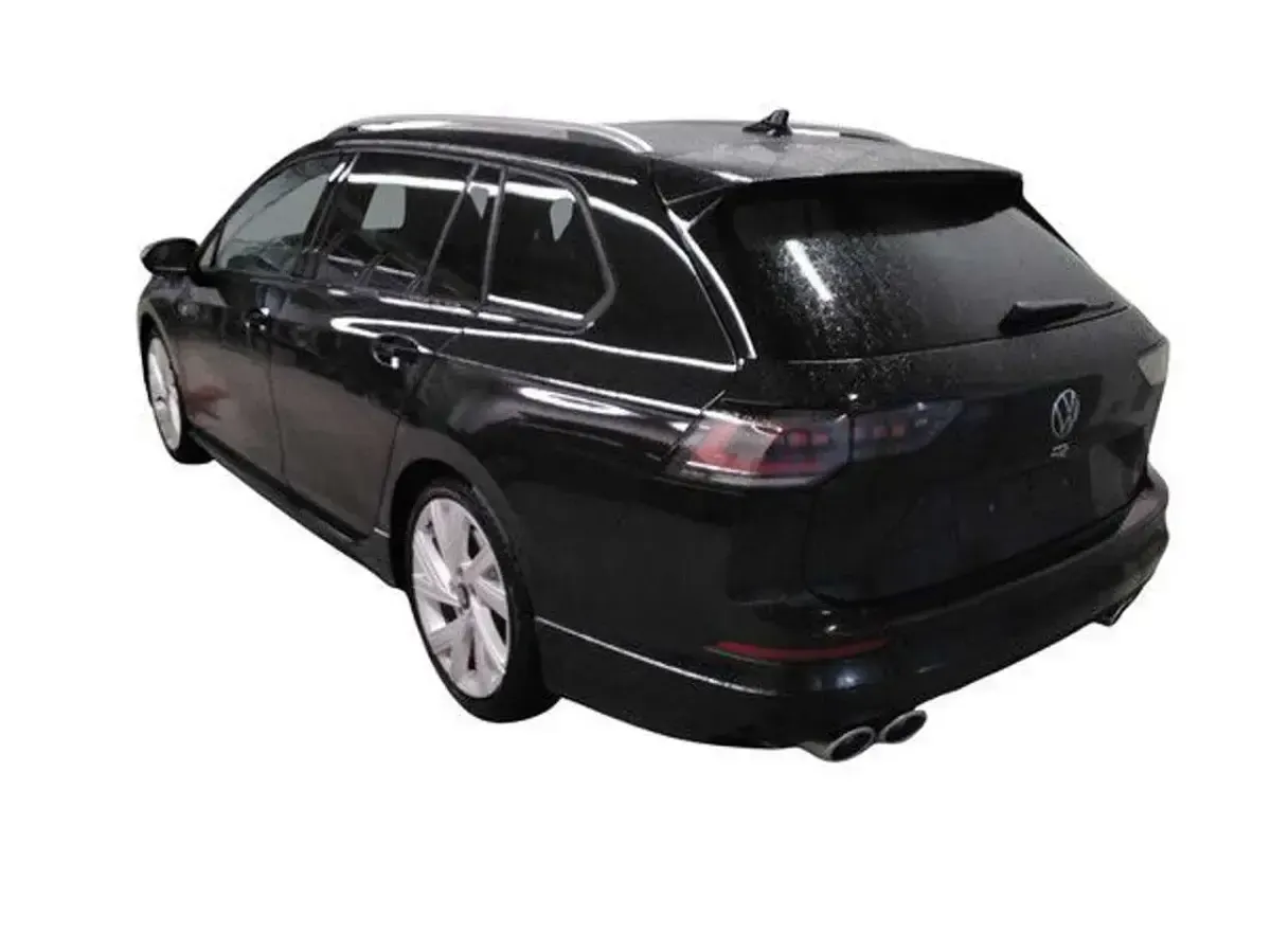 Gebraucht VW Golf VIII R 333 PS (244 kW) 2025 Schwarz Kombi