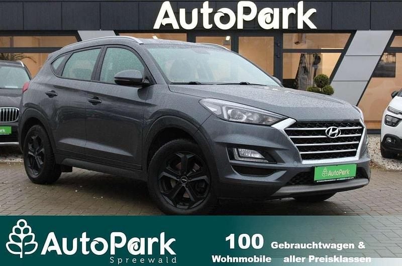 Grau Gebraucht 2019 Hyundai Tucson Style SUV | 18.750 € (Guter Preis) - Bild 1/3