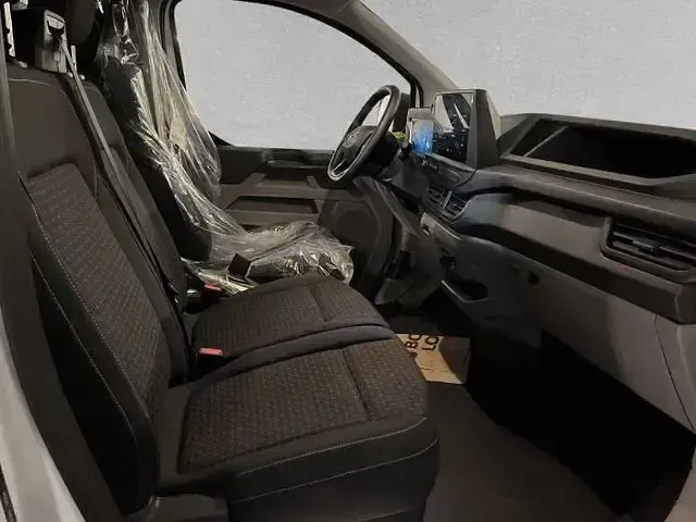 Gebraucht Ford Transit Custom Trend 232 PS (170 kW) 2025 Weiß Limousine