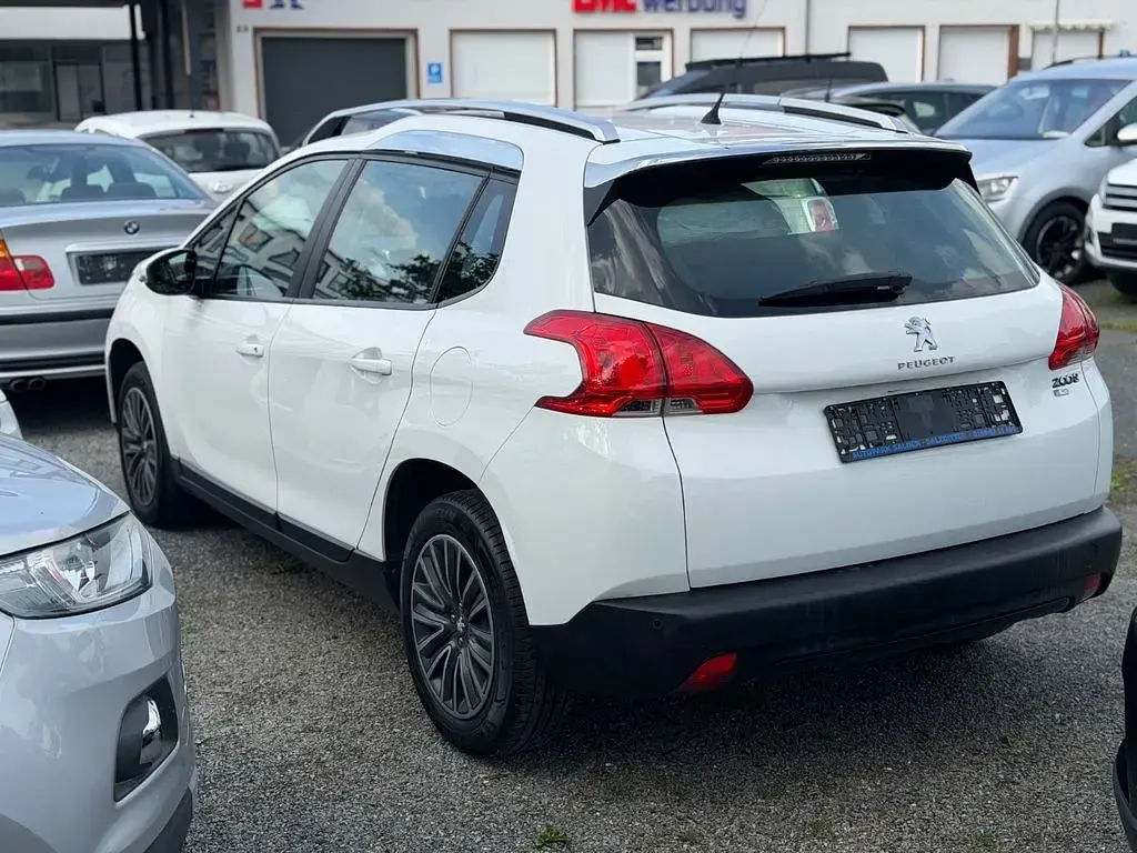 Gebraucht Peugeot 2008 Allure 92 PS (67 kW) 2014 Weiß SUV