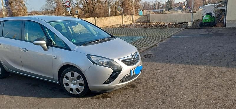 Gebraucht Opel Zafira 2012 Silber Van / Kleinbus