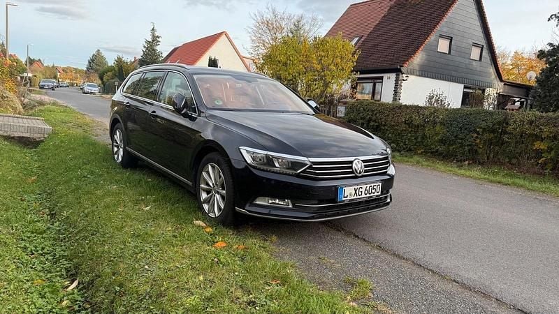 Schwarz Gebraucht 2016 VW Passat Kombi | 8.000 € (Superpreis) - Bild 1/4