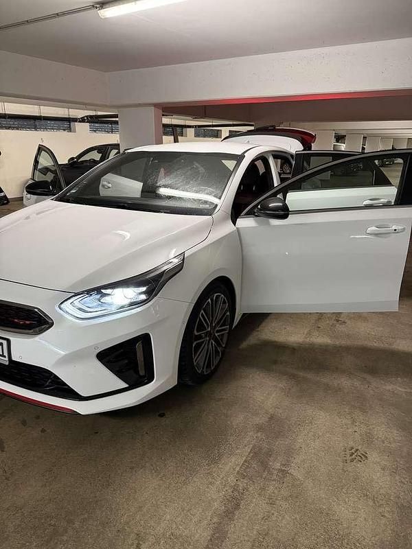 Gebraucht Kia ProCeed GT 204 PS (150 kW) 2021 Weiß Kombi