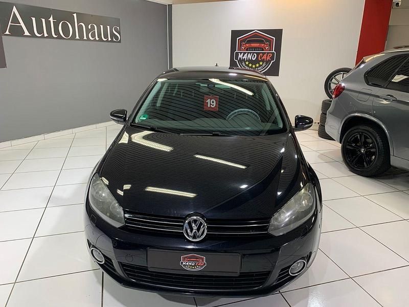 Schwarz Gebraucht 2010 VW Golf VI Team Kleinwagen | 5.999 € (Fairer Preis) - Bild 1/4