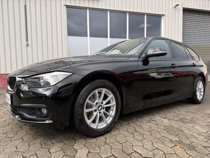 Gebraucht BMW 320 190 PS (139 kW) 2017 Schwarz Kombi