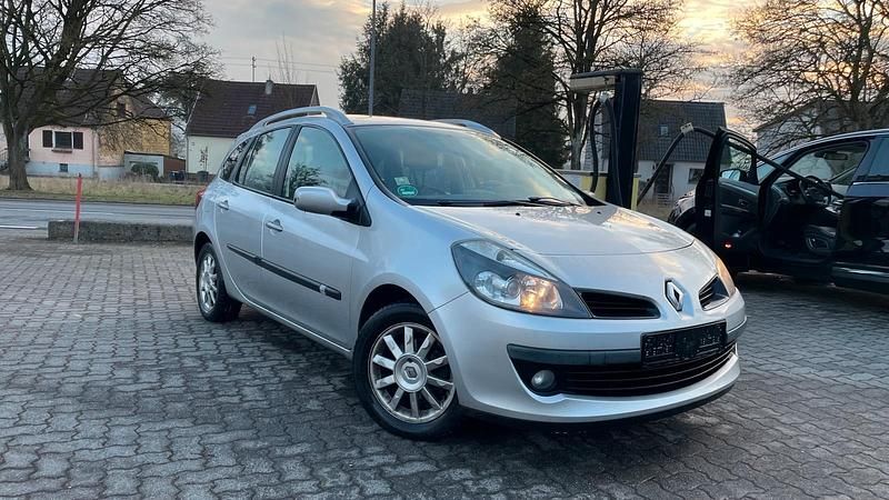 Grau Gebraucht 2008 Renault Clio II Kleinwagen | 1.499 € (Guter Preis) - Bild 1/4