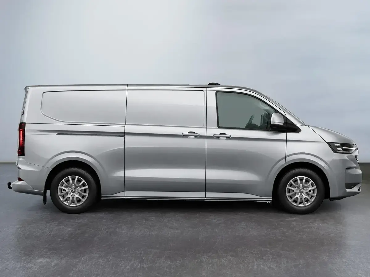 Neu VW T7 Comfortline 170 PS (125 kW) 2026 H9h9  light grau metallic Van
