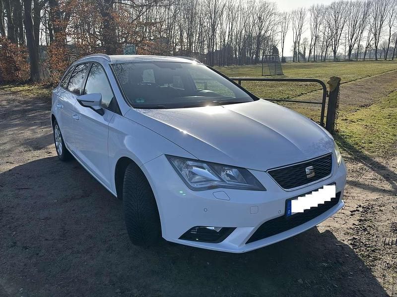 Gebraucht Seat Leon ST 105 PS (77 kW) 2015 Weiß Kombi