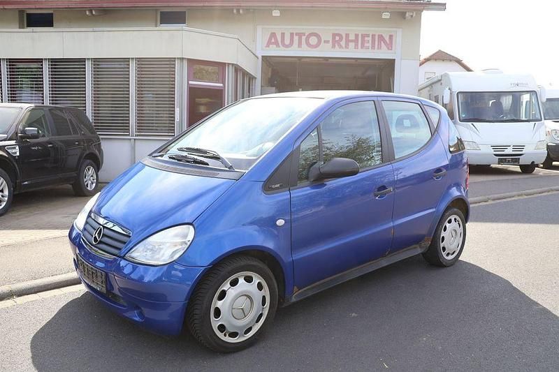 Blau Gebraucht 1999 Mercedes A140 Classic Van / Kleinbus | 700 € (Guter Preis) - Bild 1/4