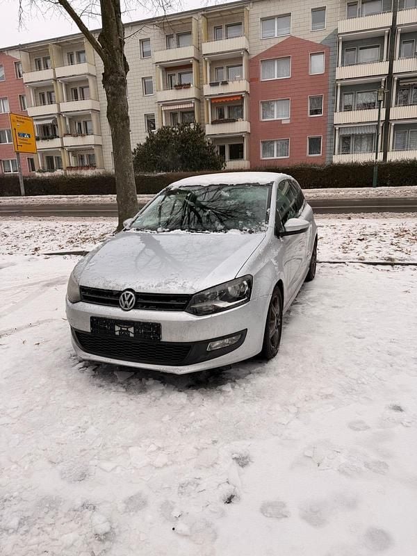 Silber Gebraucht 2010 VW Polo Kleinwagen | 4.500 € (Superpreis) - Bild 1/4