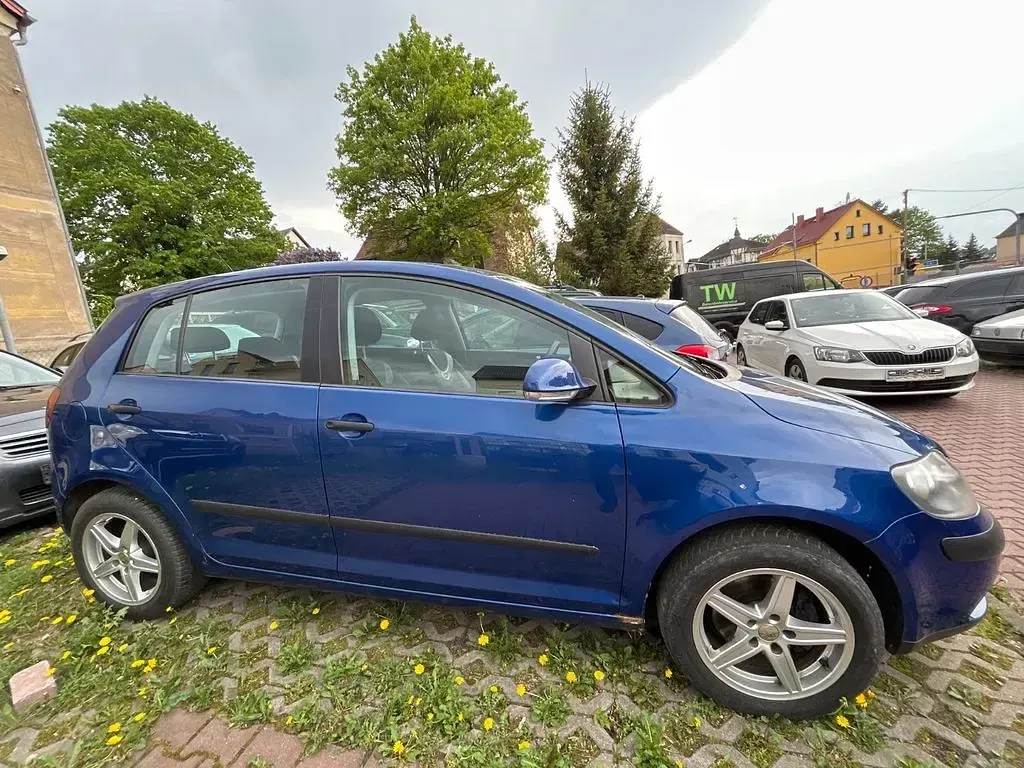 Gebraucht VW Golf Plus Cross Comfortline 105 PS (77 kW) 2005 Blau Van / Kleinbus