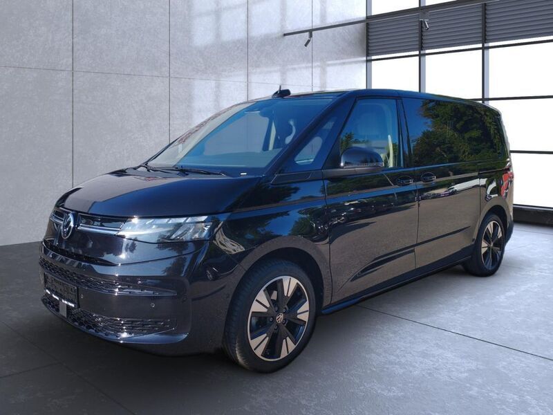 Deep black perleffekt Gebraucht 2024 VW T7 Life Van | 48.190 € (Guter Preis) - Bild 1/4