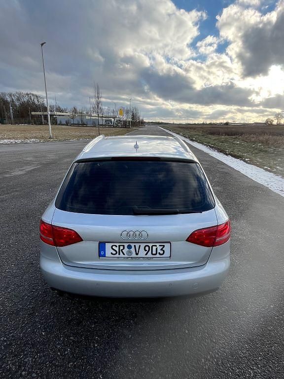 Gebraucht Audi A4 Attraction 143 PS (105 kW) 2008 Silber Kombi