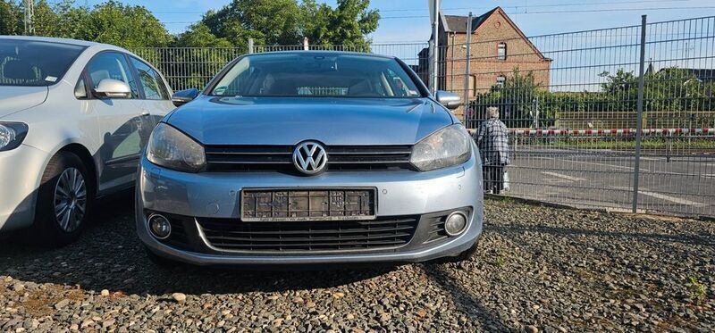 Blau Gebraucht 2008 VW Golf VI Highline | 2.300 € (Fairer Preis) - Bild 1/4