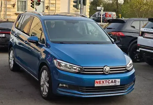 Gebraucht VW Touran Highline 150 PS (110 kW) 2018 Blau Van / Kleinbus