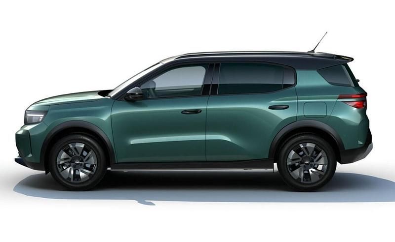 Neu Opel Frontera 83 kW (113 PS) 2025 Khaki grün metallic / dachfarbe SUV