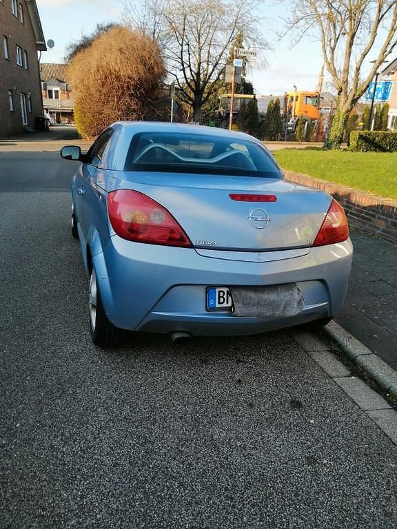 Gebraucht Opel Tigra 125 PS (91 kW) 2006 Blau Cabrio