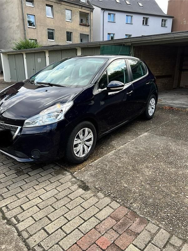 Gebraucht Peugeot 208 Access 68 PS (50 kW) 2014 Kleinwagen