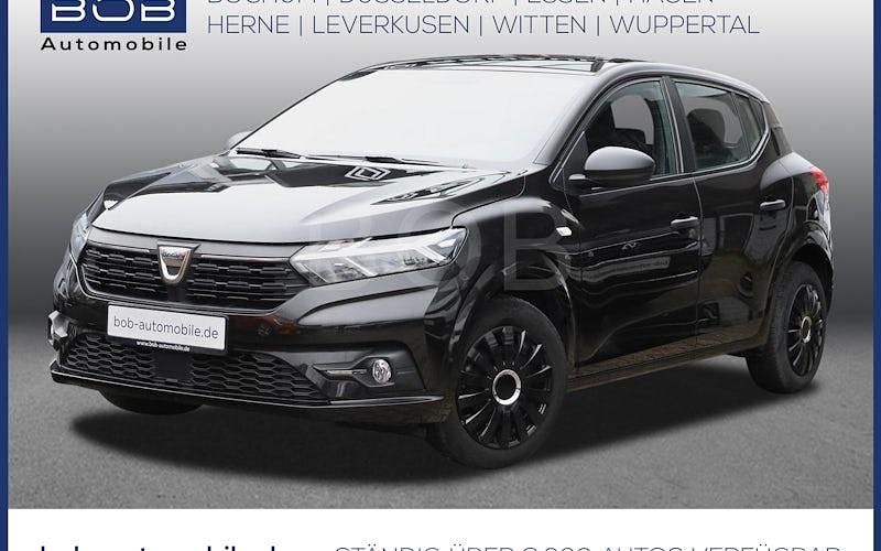 Schwarz Gebraucht 2022 Dacia Sandero Essentiel Limousine | 13.260 € (Fairer Preis) - Bild 1/4