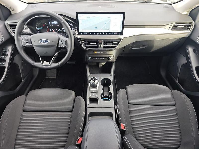 Gebraucht Ford Focus Titanium 116 PS (85 kW) 2024 Schwarz Limousine