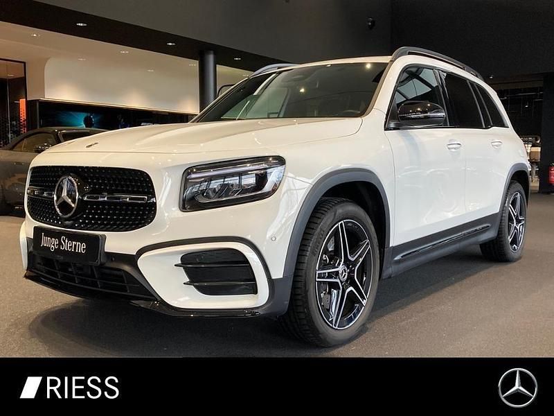 Unilack polarweiß Gebraucht 2025 Mercedes GLB220 AMG SUV | 46.800 € (Fairer Preis) - Bild 1/4