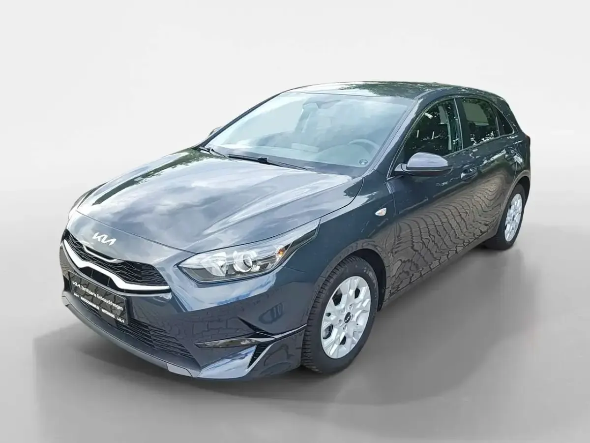 Gebraucht Kia Ceed Vision 140 PS (102 kW) 2025 Other Kleinwagen