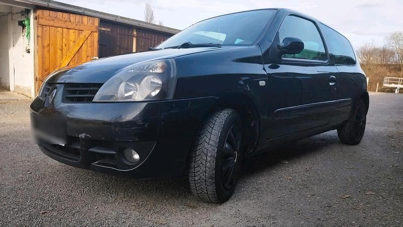 Gebraucht Renault Clio II Campus 75 PS (55 kW) 2007 Schwarz Kleinwagen