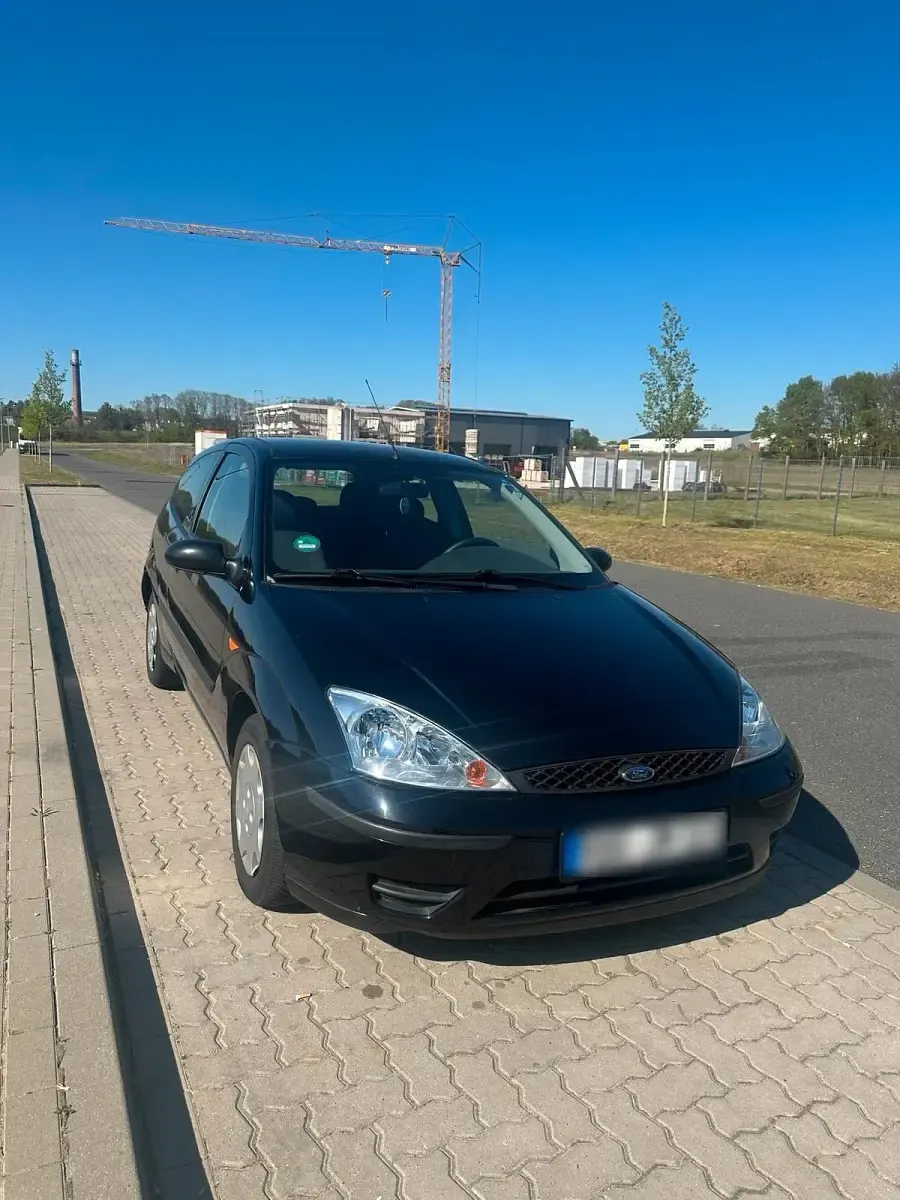 Second-hand Ford Focus 101 CP (74 kW) 2004 Hatchback