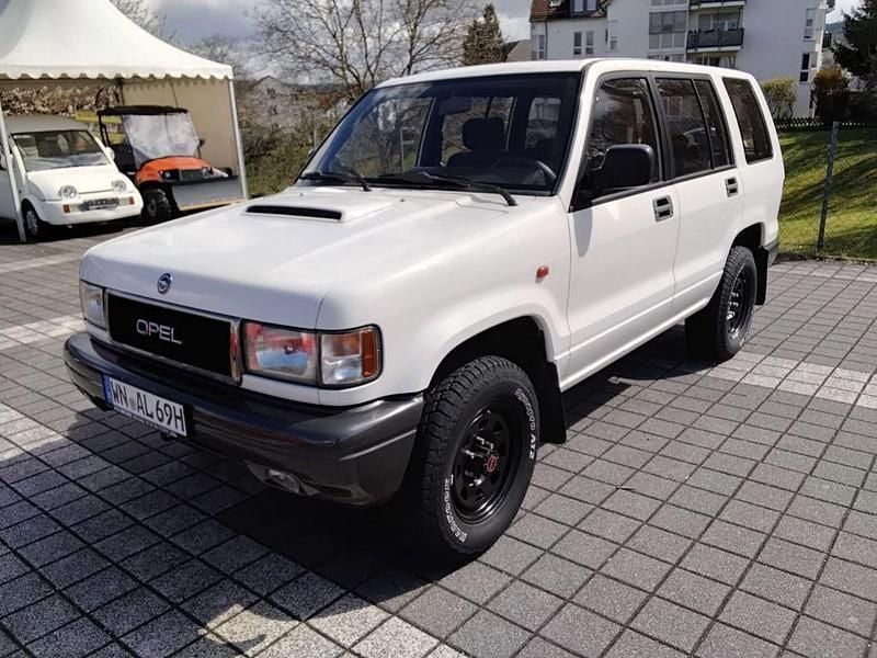 Gebraucht Opel Monterey 114 PS (83 kW) 1993 Weiß SUV