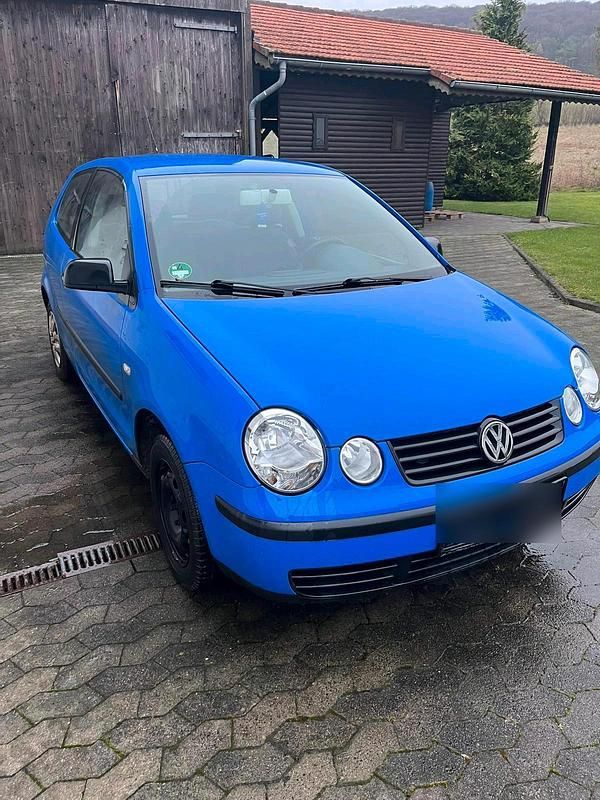 Gebraucht VW Polo 54 PS (39 kW) 2002 Blau Kleinwagen