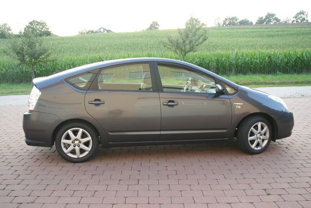Używany Toyota Prius Sol 151 KM (111 kW) 2006 Szary Hatchback