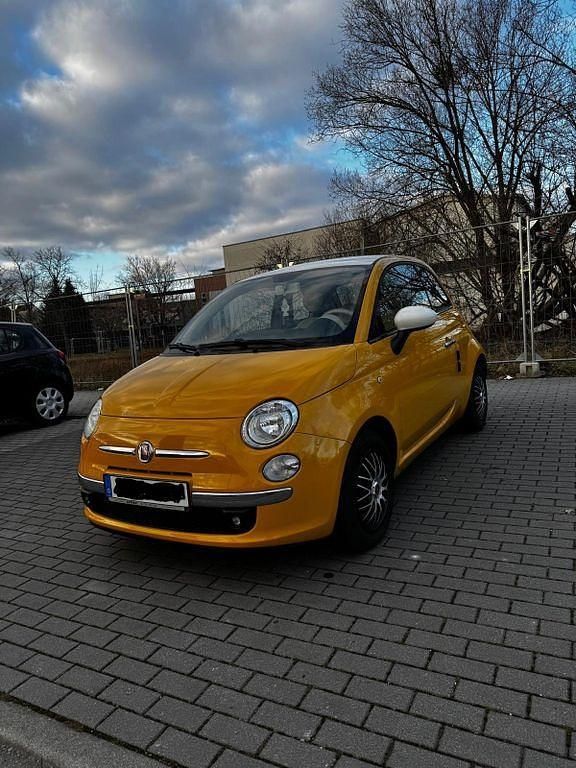 Gebraucht Fiat 500 69 PS (50 kW) 2015 Gelb Kleinwagen