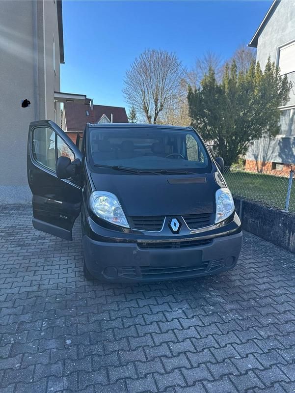 Gebraucht Renault Trafic 115 PS (84 kW) 2011 Schwarz Van / Kleinbus