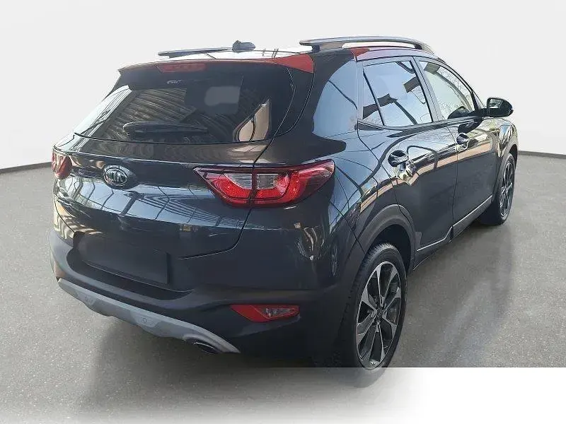 Gebraucht Kia Stonic Vision 99 PS (72 kW) 2018 Metallic SUV