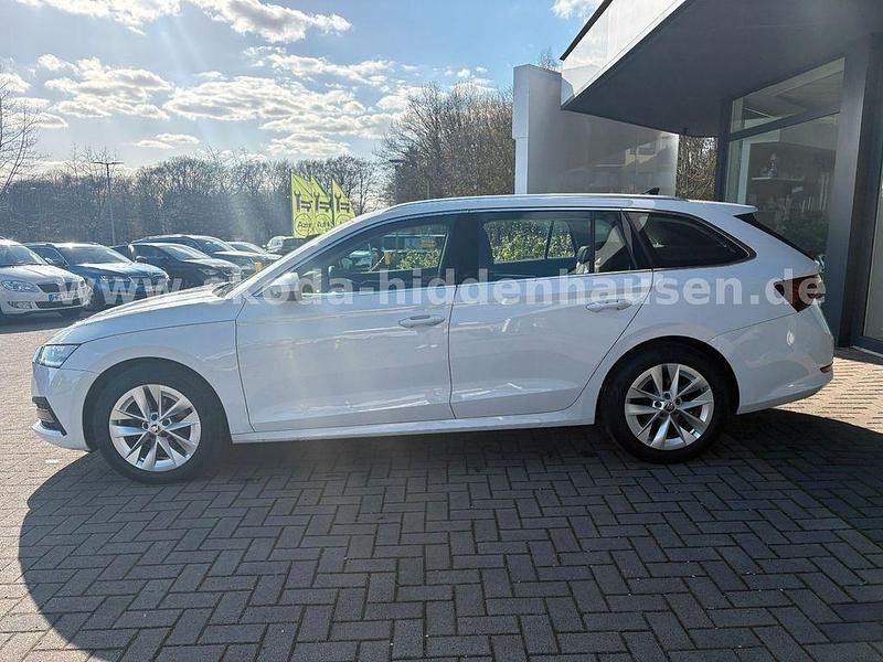 Gebraucht Skoda Octavia Style 150 PS (110 kW) 2022 Weiß Kombi