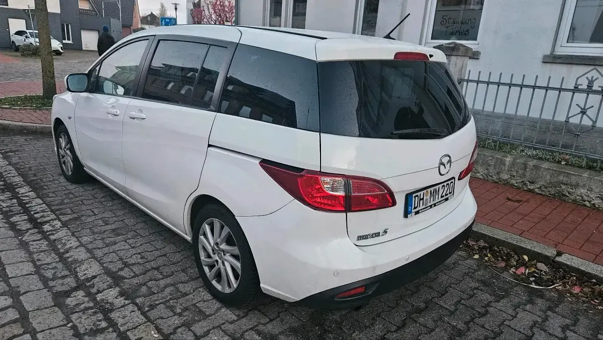 Gebraucht Mazda 5 Sendo 115 PS (84 kW) 2011 Weiß Van / Kleinbus